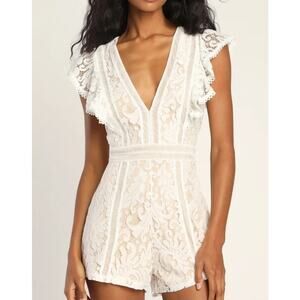 Lulus All The Attraction Lace Short Sleeve Shorts Romper White Large